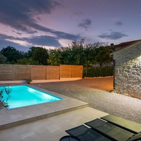 Honey House Villa Roial Exterior photo