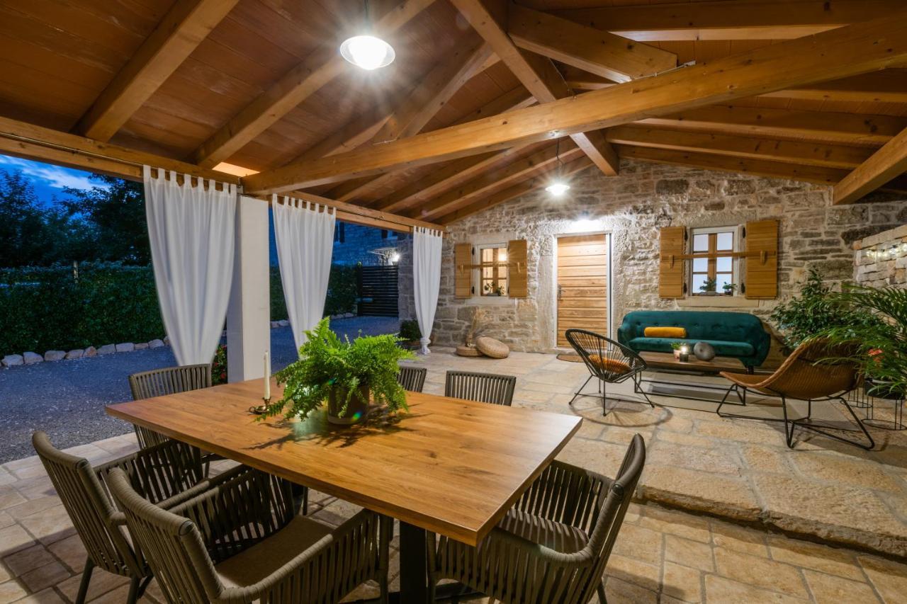 Honey House Villa Roial Exterior photo
