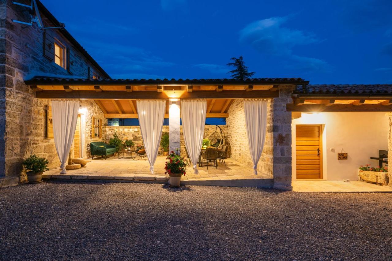 Honey House Villa Roial Exterior photo