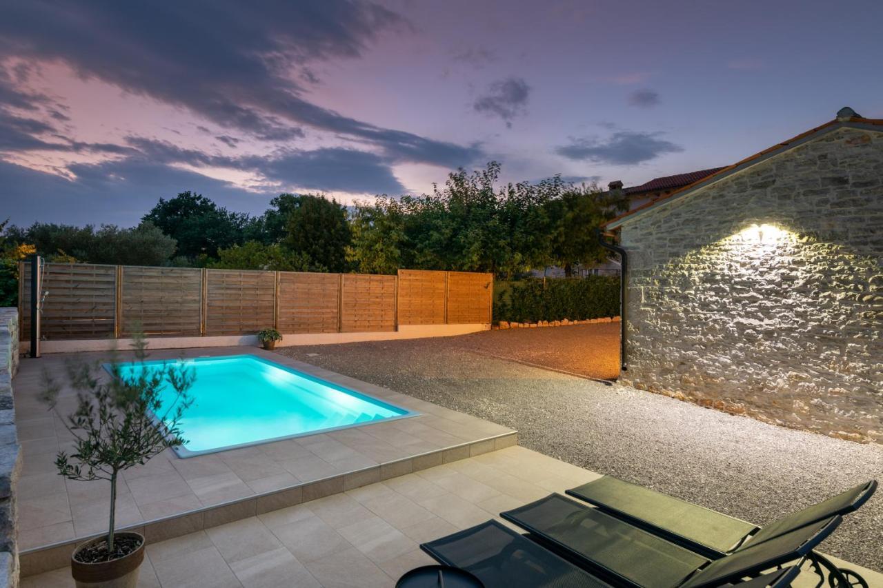Honey House Villa Roial Exterior photo