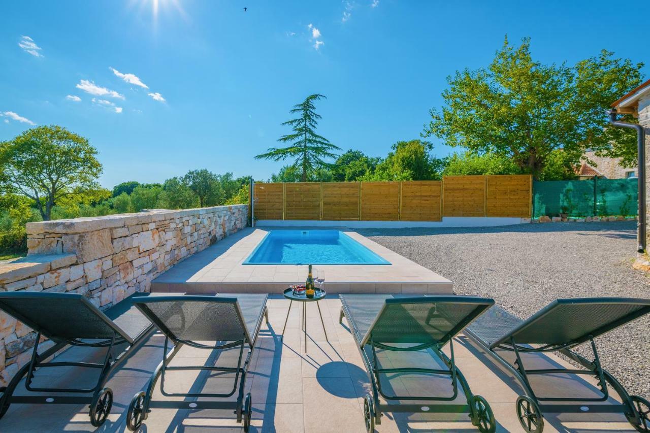 Honey House Villa Roial Exterior photo