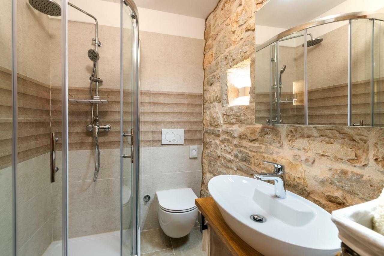 Honey House Villa Roial Exterior photo