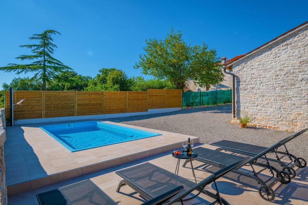 Honey House Villa Roial Exterior photo