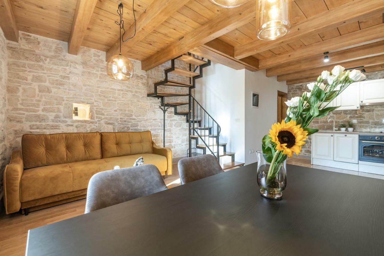 Honey House Villa Roial Exterior photo