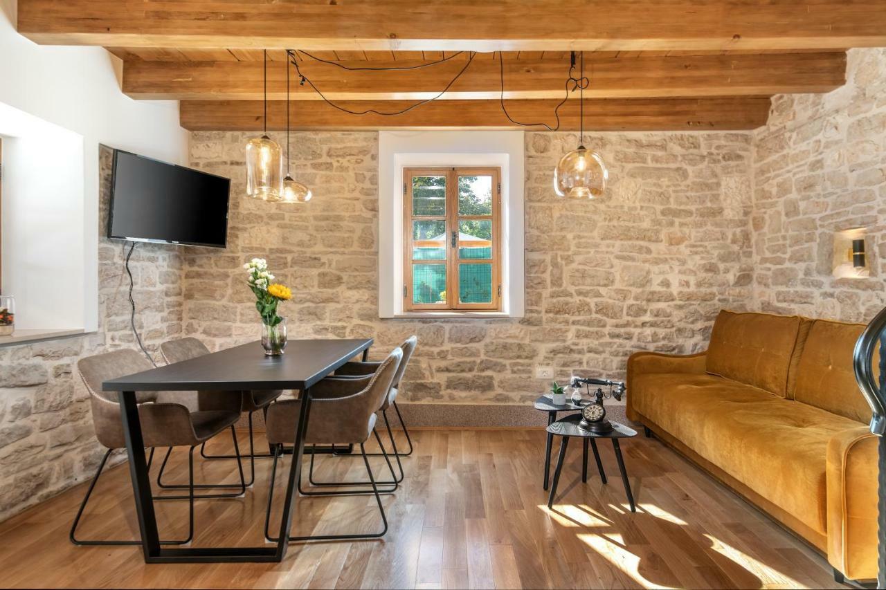 Honey House Villa Roial Exterior photo